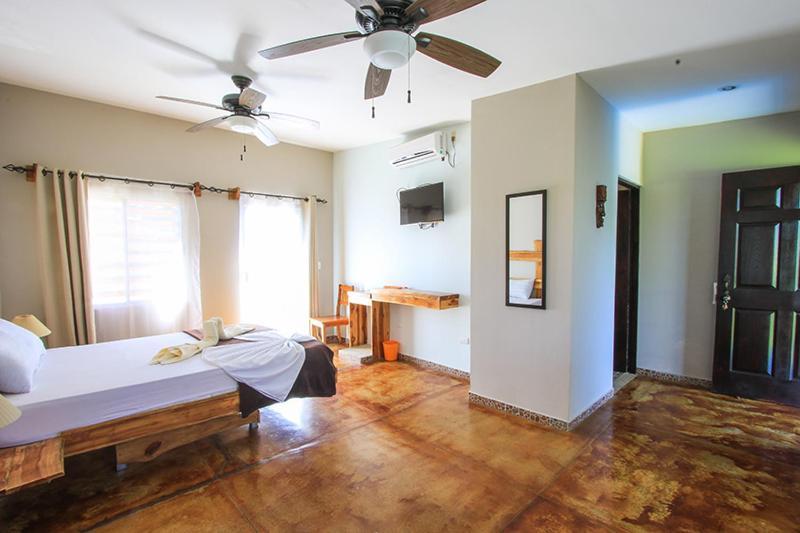 Funny Wave Guest House Cabuya  Екстериор снимка